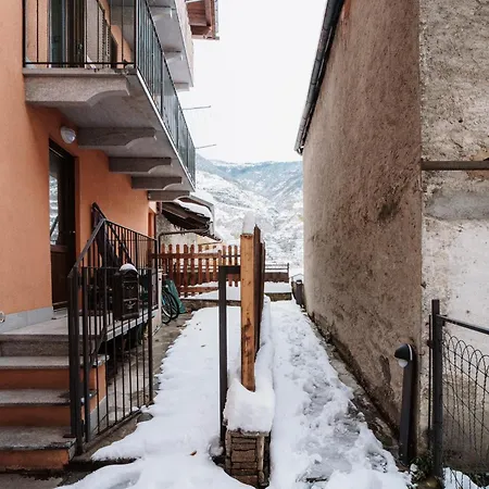 - Gressan Apartman Aosta